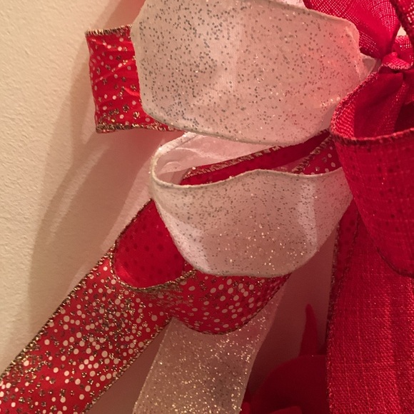 Handmade Double Hanging Felt leaf Wresth with Bow - Picture 5 of 9